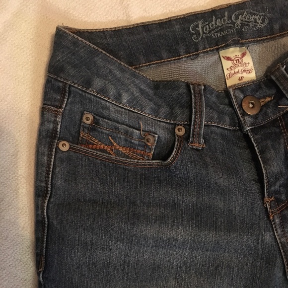 Straight Leg Jeans - Picture 5 of 7